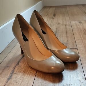 Ann Taylor Taupe Patent Leather Heels - 3.5" Round Toe, Size 7.5M